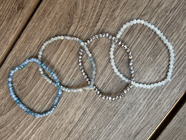 4 Kralenarmband blauw